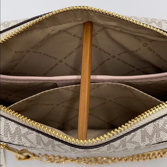 MICHAEL KORS LG EW ZP CHAIN XBODY POWDER BLUSH MLT - Picture 8 of 16